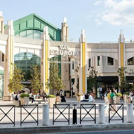 Cosy - Disneyland Paris 3*