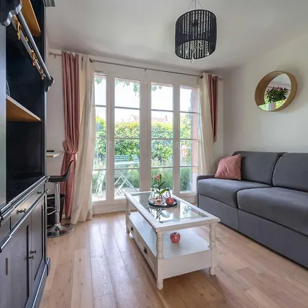 Cosy - Disneyland Paris Πανσιόν 3*
